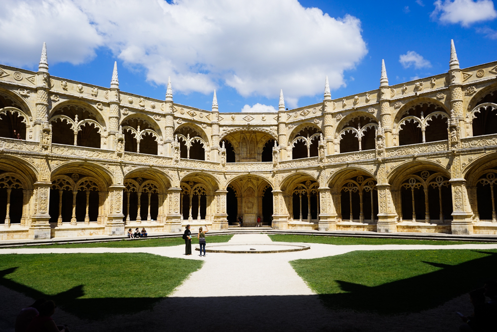 Another view to show you the magnitude of these lovely cloisters