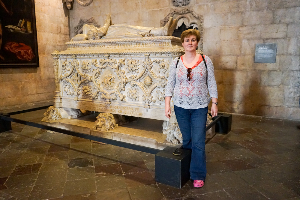 Tomb of Vasco da Gamba, who discovered the sea route to India in 1498